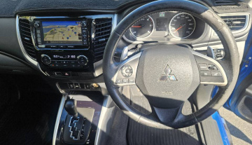 2015 Mitsubishi Triton Exceed easy finance 9.jpg
